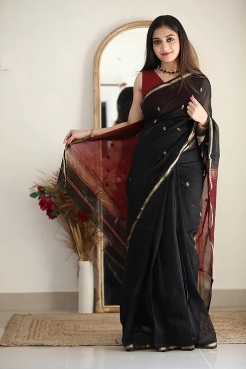 Banarasi Silk Saree with Zari Border and Unstitched Blouse Piece - Image 4