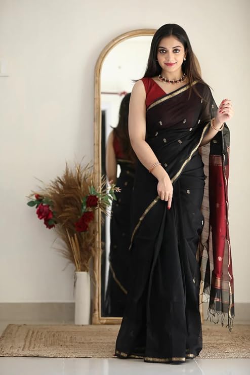 Banarasi Silk Saree with Zari Border and Unstitched Blouse Piece - Image 5